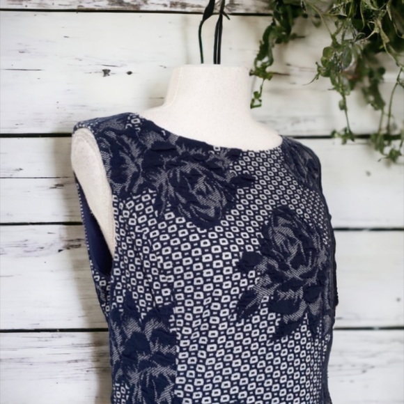 BETSEY JOHNSON FLORAL FIT AND FLARE DRESS - Picture 7 of 15